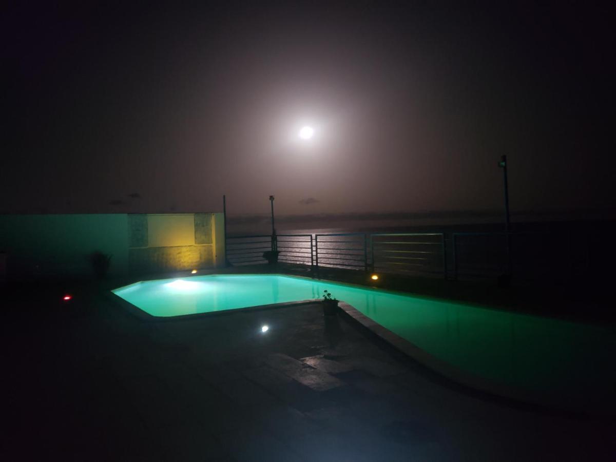 Maresia Guest House Praia Kültér fotó