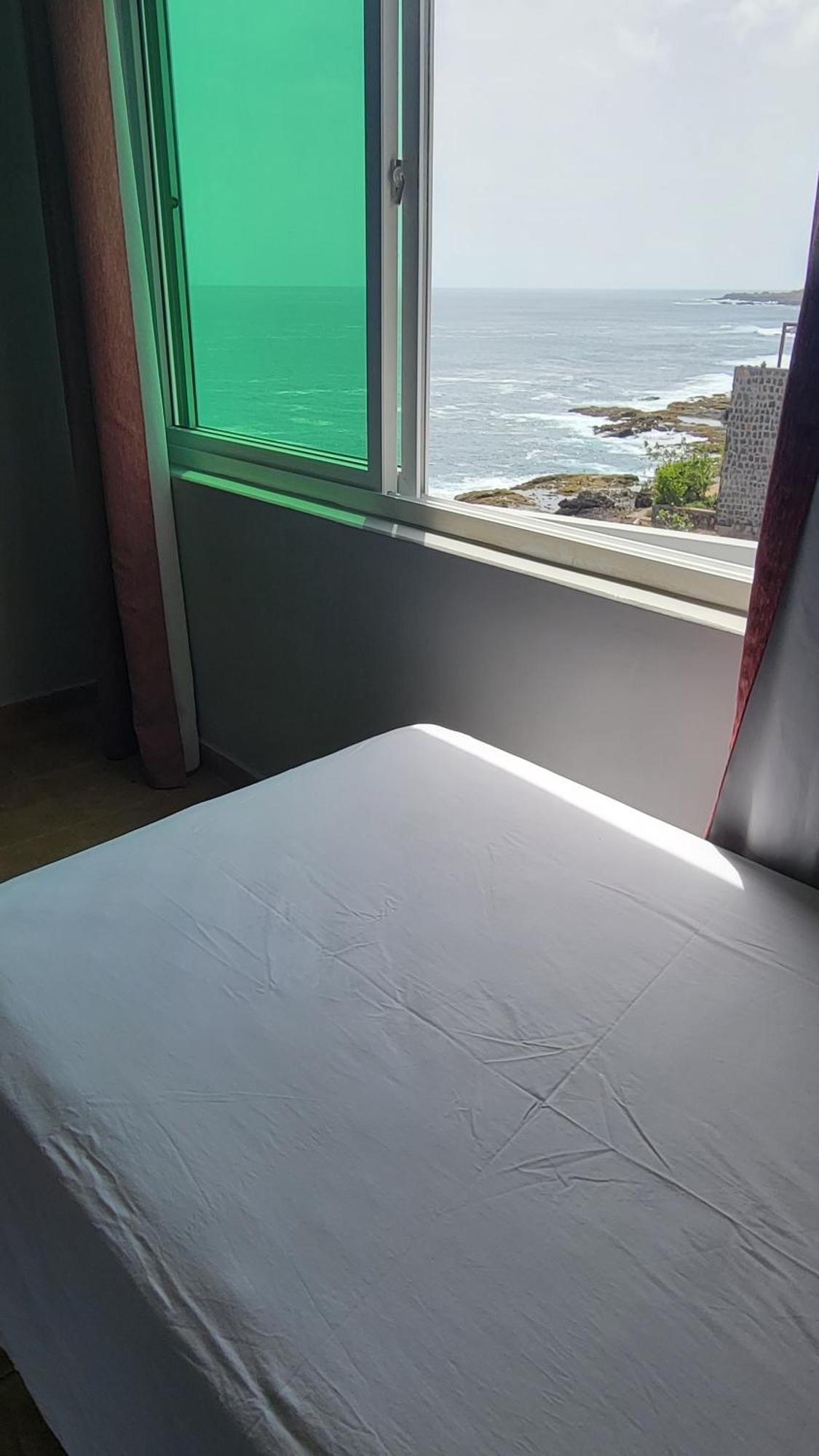 Maresia Guest House Praia Kültér fotó