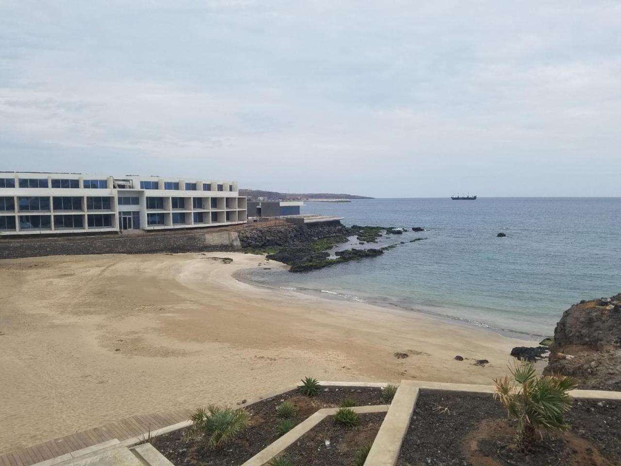 Maresia Guest House Praia Kültér fotó
